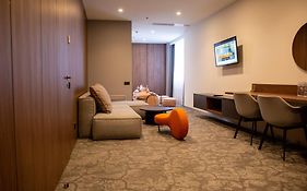 Small Hotel